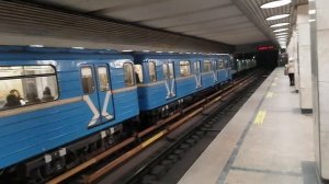 Метро Новосибирск. Площадь Маркса - Речной Вокзал, + сборник поездов.