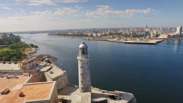 Walking Tour Havana Cuba смотреть онлайн