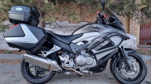 Видеообзор Honda VFR800X Crossrunner 2013