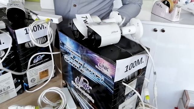 ตัวขยายสัญญาณ POE Extention โดยไม่ใช้ไฟ ขยาย data+power ไปในตัวเป็นช่วงๆ ช่วงละ100m. смотреть онлайн