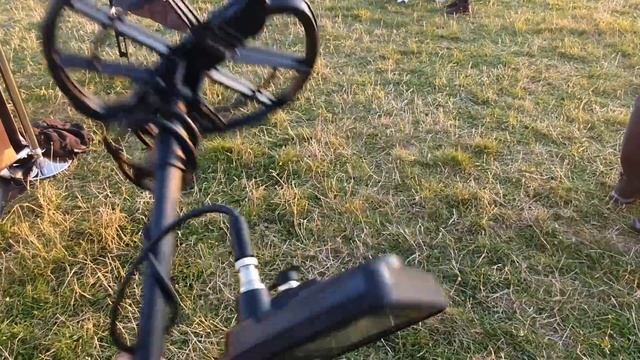 Detectival 2019 the reveal shows Nokta Makro Simplex and Minelab Vanquish detecting QuestQ60 смотреть онлайн