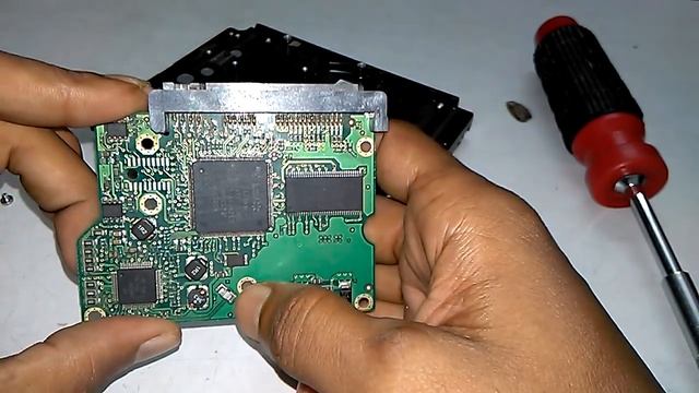 How to Repair dead/ not detected hard drive смотреть онлайн