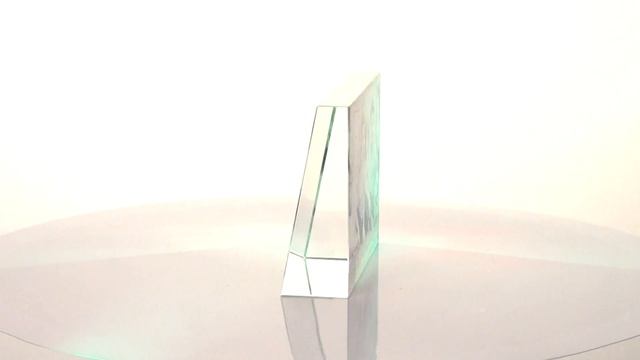 KRYSTAL GLAS - 78 x 58 mm смотреть онлайн