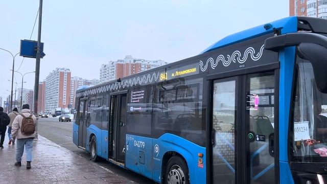 Автобус НефАЗ-5299-40-52 следует по маршруту 841 ”м. Лухмановская - м. Некрасовка - м. Лухмановская смотреть онлайн