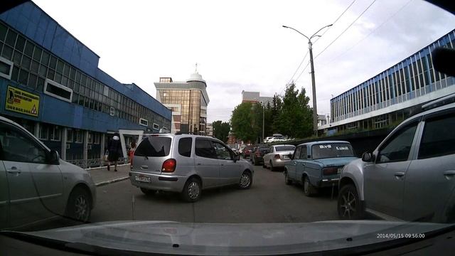 Параллельная парковка не удалась :/ смотреть онлайн