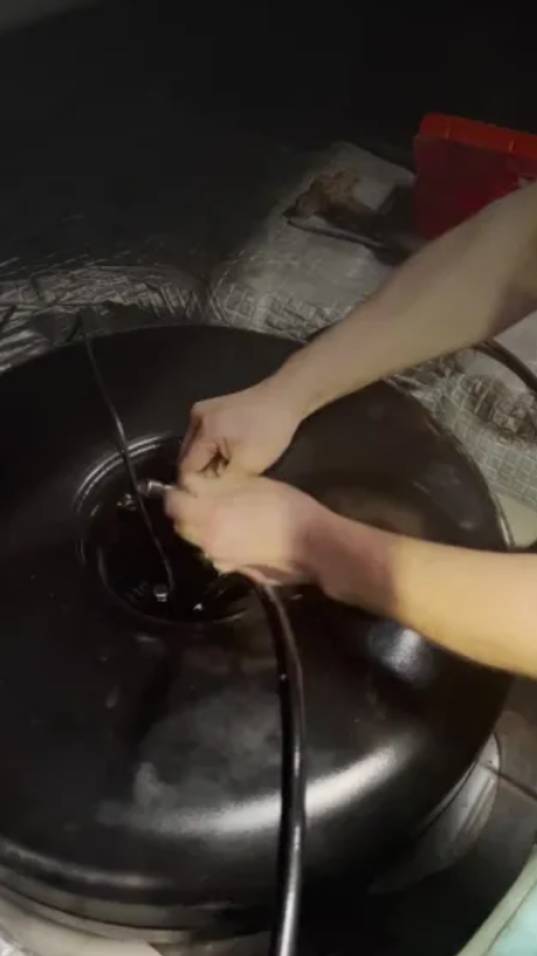 Я постоянно подвожу друзей и решаю перейти на газ смотреть онлайн