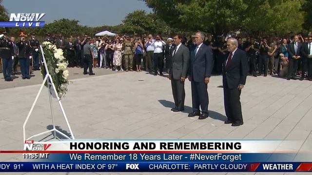 TRIBUTE: George W. Bush Lays Wreath at the Pentagon Memorial смотреть онлайн