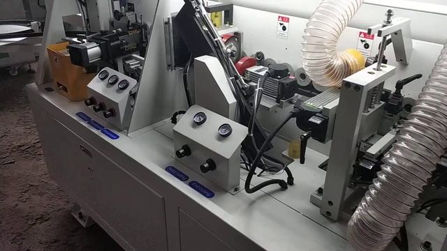 Кромкооблицовочный станок автоматический Compact TS-50A смотреть онлайн