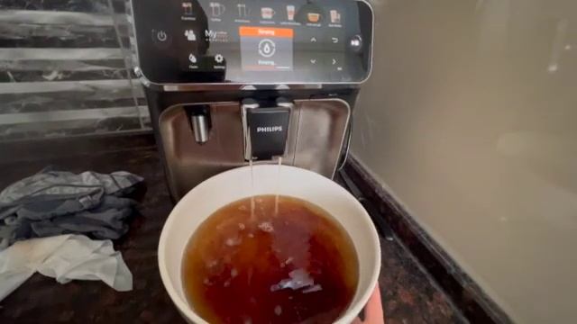 Philips Latte Go 5400 - the Brew group cleaning, Coffee oil remover, and lubrication SD 480p смотреть онлайн