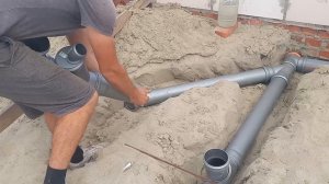 11 Канализация своими руками. Видеоинструкция