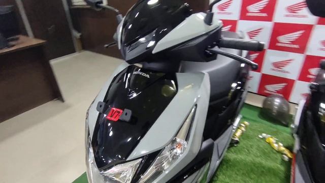 यही है 2023 की हौंडा डीओ 125सीसी ? Honda Dio 125 cc ? drum and dish break ? Full walkaround 🙏 смотреть онлайн