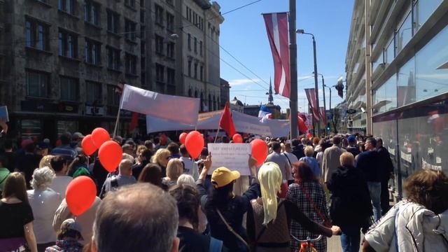Первомайская демонстрация в Риге, 2018 г. смотреть онлайн