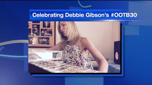 The Daily Buzz TV #OOTB30 Segment with Debbie Gibson смотреть онлайн