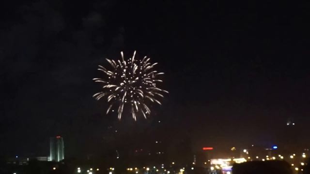 День Победы! Новосибирск. 2015 смотреть онлайн