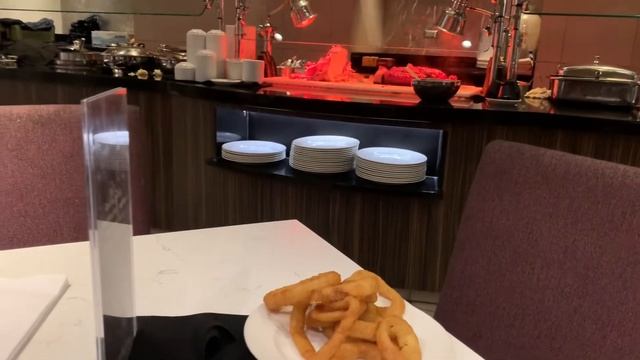 Steak Dinner @ Signature Restaurant, Detroit!! смотреть онлайн