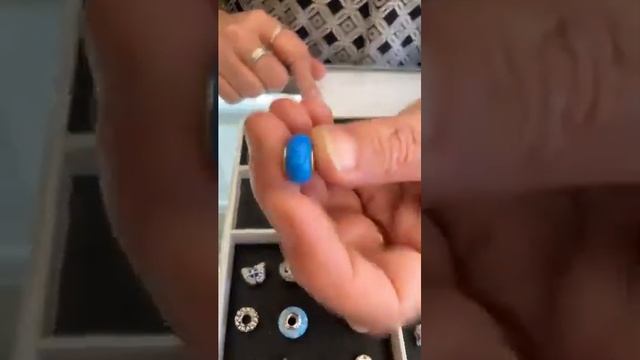 New Ambre Blends and Pandora смотреть онлайн