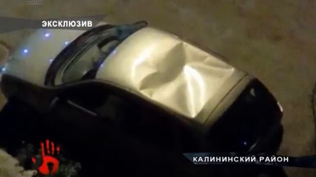 Челябинцы задержали голого хулигана, который громил машины смотреть онлайн