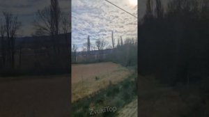 Звук езды в высокоскоростном поезде до 320 километров в час (шум внутри)