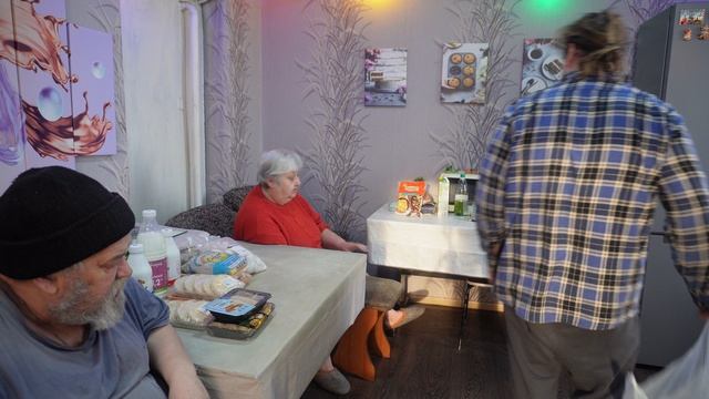 ПОЛУЧИЛИ ПЕНСИЮ КУПИЛИ ПРОДУКТЫ ПОКАЗЫВАЕМ ЧТО КУПИЛИ В МАГАЗИНЕ