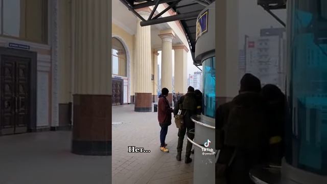 Помогут ли парню? Соц эксперимент. смотреть онлайн