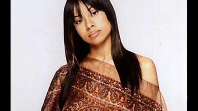 Mona Lisa - I'm Not Your Girl смотреть онлайн