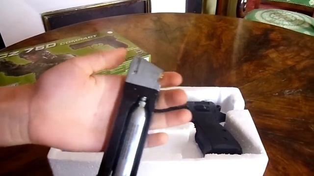 cz 75D compact airsoft (francais) смотреть онлайн