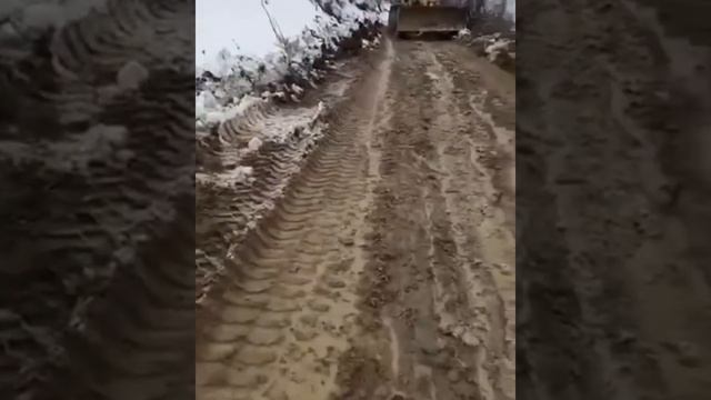 Оползень сошёл вчера вечером на 4 км автодороги «Хучни-Халаг» в Табасаранском районе смотреть онлайн
