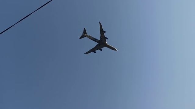 Заход на посадку Boeing 747 авиакомпании "Air Bridge Cargo" на 3 ВПП аэропорта "Шереметьево" смотреть онлайн