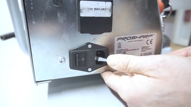 AS 2001-serie – Change fuse (main power) смотреть онлайн
