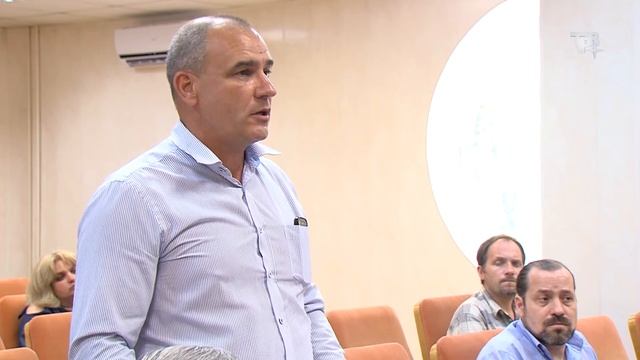 Плановое совещание руководителей структурных подразделений города от 18.06.18 смотреть онлайн
