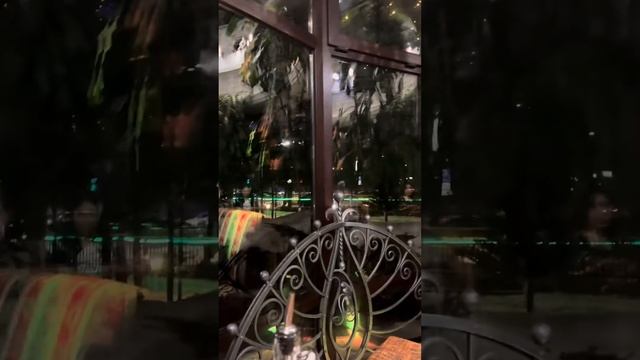 Я отдыхал в Питерском ресторане с живой музыкой тогда🎤🎶 смотреть онлайн