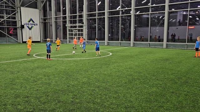 Tiger's kids-ДЮФК Спектр#злоба #футбол #зимнийтурнир2013-24#золотаябутса смотреть онлайн