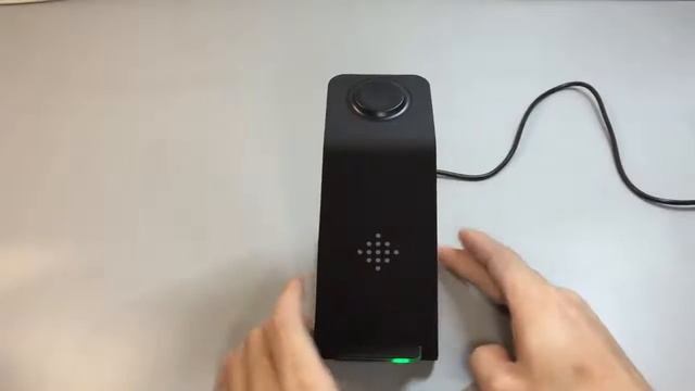 Compact 3-in-1 Wireless Charging Station смотреть онлайн
