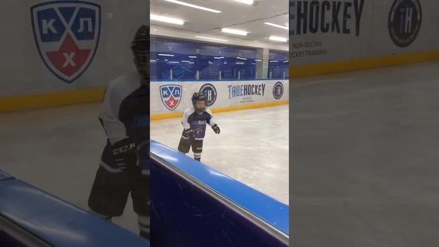 Kids hockey/Детский хоккей 🏒🇰🇿 г Астана #тру хоккей смотреть онлайн
