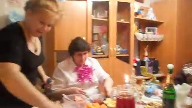 хлопушка.AVI смотреть онлайн