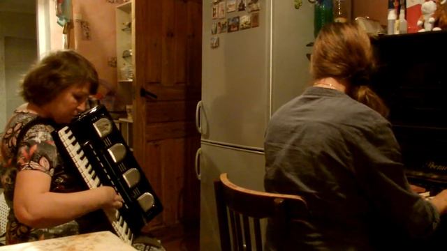 "Степь да степь кругом" смотреть онлайн