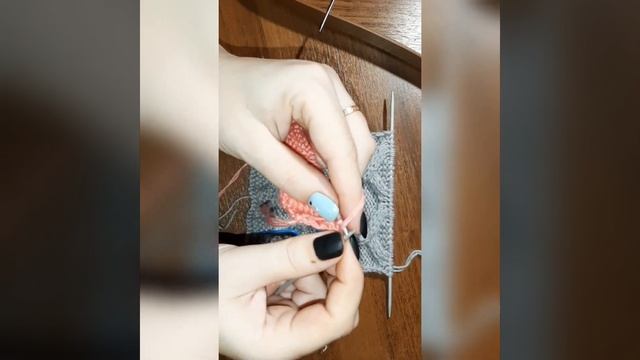 Переплетёный красивый узор спицами смотреть онлайн