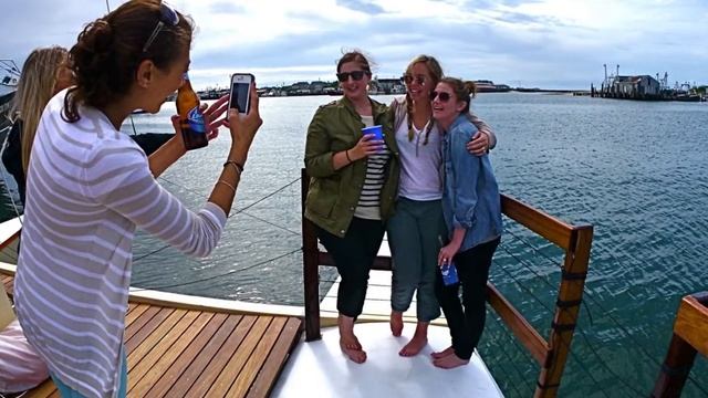 June 2013 Sailing on Sailing Montauk's Catamaran Mon Tiki! смотреть онлайн