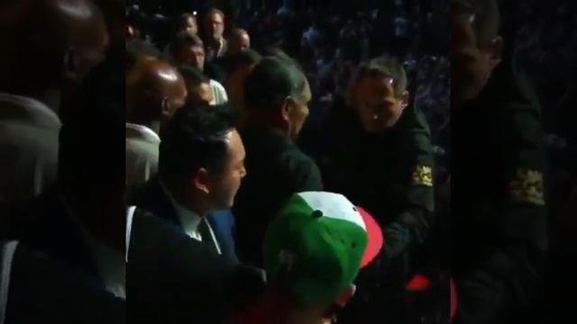 Головкин Альварес дуэль взглядами смотреть онлайн
