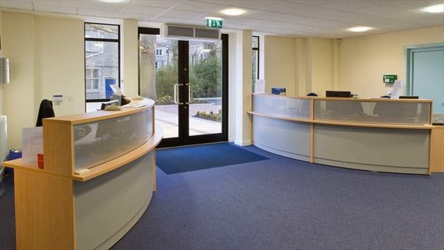 Difference Between Clinic and Hospital смотреть онлайн