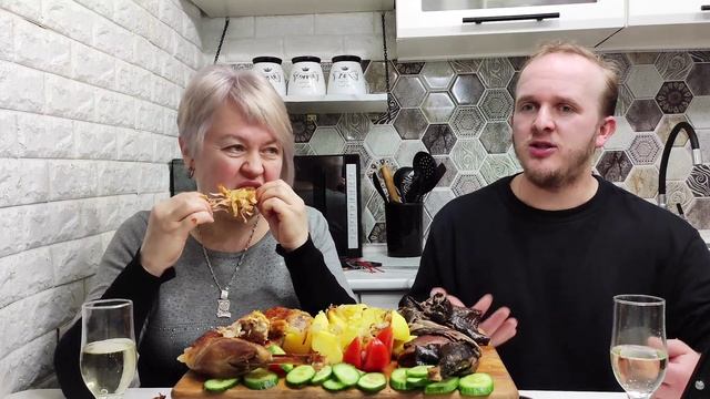Ну вот и добегались/МУКБАНГ НЕОБЫЧНАЯ КУРИЦА/ ЭКЗОТИКА 🐔😲😋🥰 #мукбанг #курица #мукбангроллы #chiken смотреть онлайн