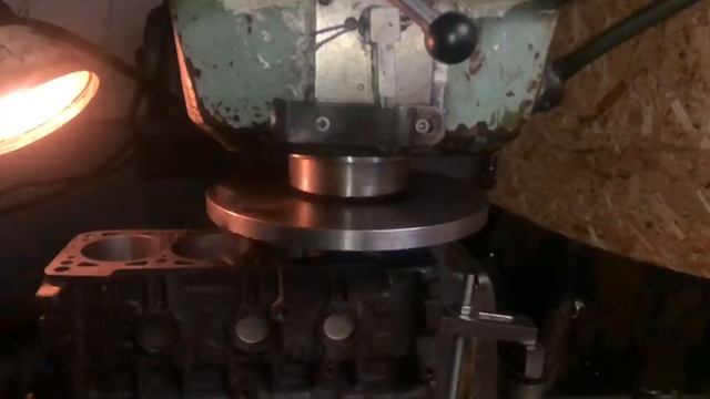 фрезировка плоскости блока смотреть онлайн