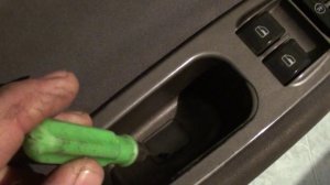 Замена внутренней ручки водительской двери Вортекс Тинго(Vortex Tingo) Чери Тигго(Chery Tiggo).