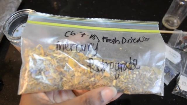 DRESSING A MERCURY RETROGRADE CANDLE смотреть онлайн