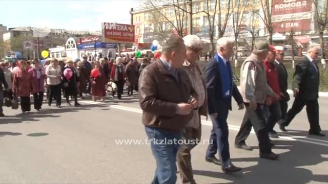 Мир! Труд! Май! А ты ходил на демонстрацию? смотреть онлайн