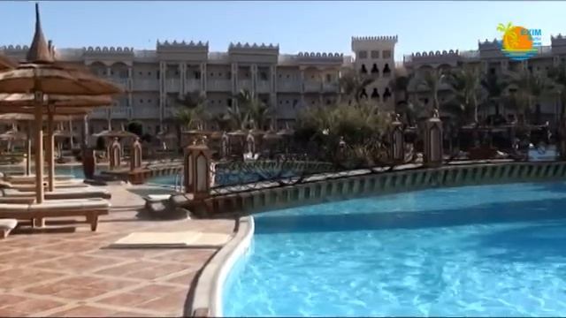 Albatros Palace смотреть онлайн