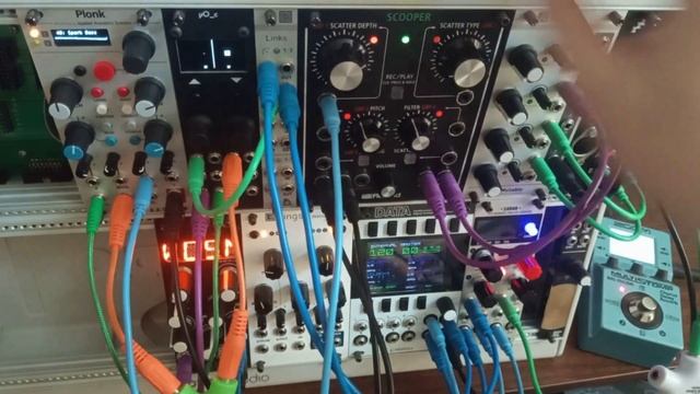 Николай Ставрида - Eurorack Electronic Jam #2 (ft. Zoom MS-70CDR) смотреть онлайн