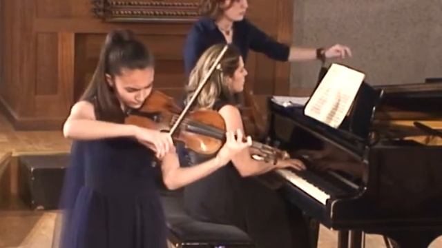 Pyotr Tchaikovsky, Scherzo Op.42 N2, Arevik Ivanyan, Lilit Mkrtchyan смотреть онлайн