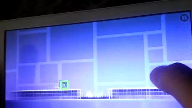Geometry Dash Lite невозможно смотреть онлайн