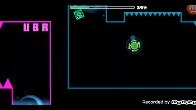 проходим второй уровень Geometry Dash смотреть онлайн